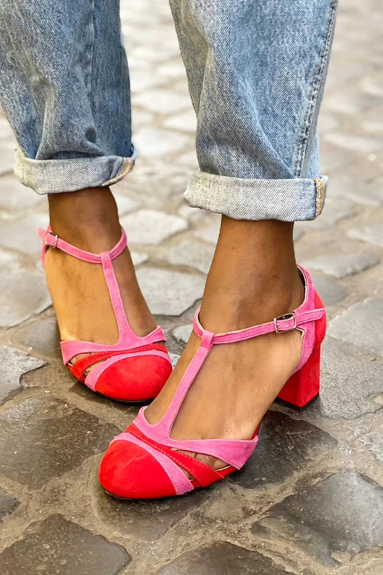 Fuchsia Cut-Out Pumps mit breitem Absatz, Schnalle und T-Riemen-Design