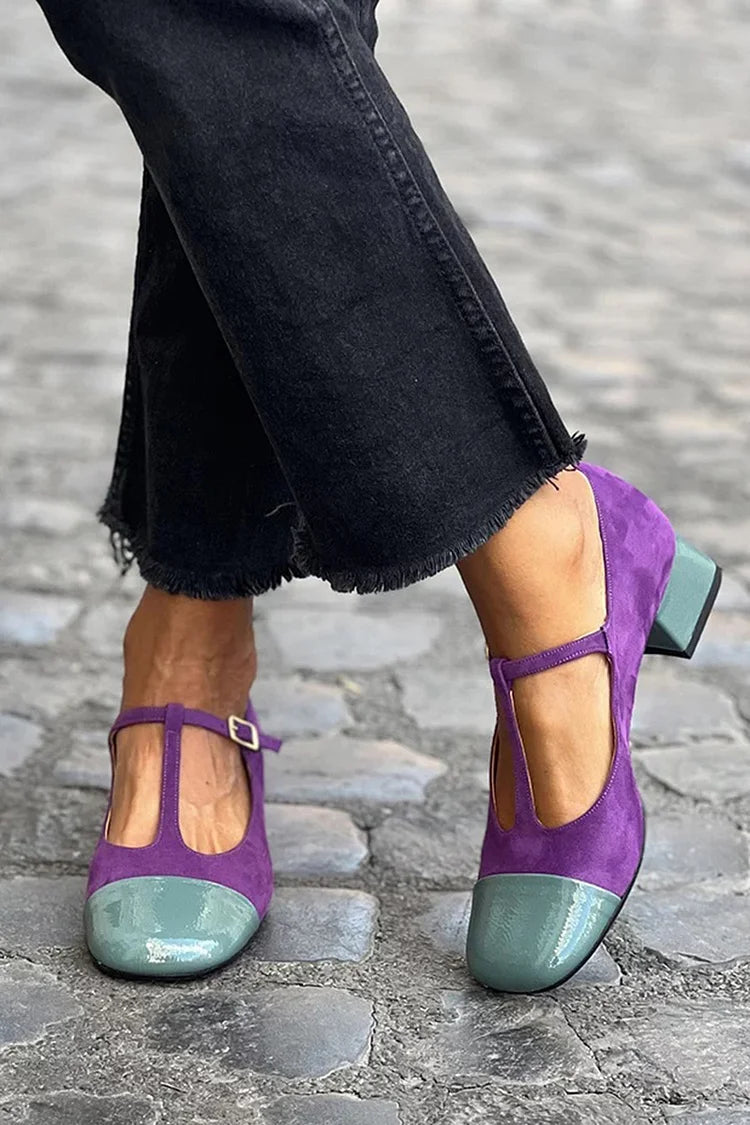 Violette Blockabsatz-Pumps mit runder Spitze, Schnalle und T-Riemen-Design