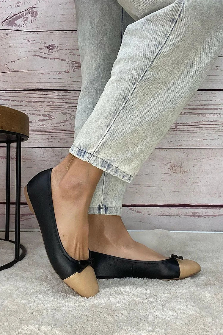 Schwarze Farbblock-Ballerinas mit runder Spitze und Schleife