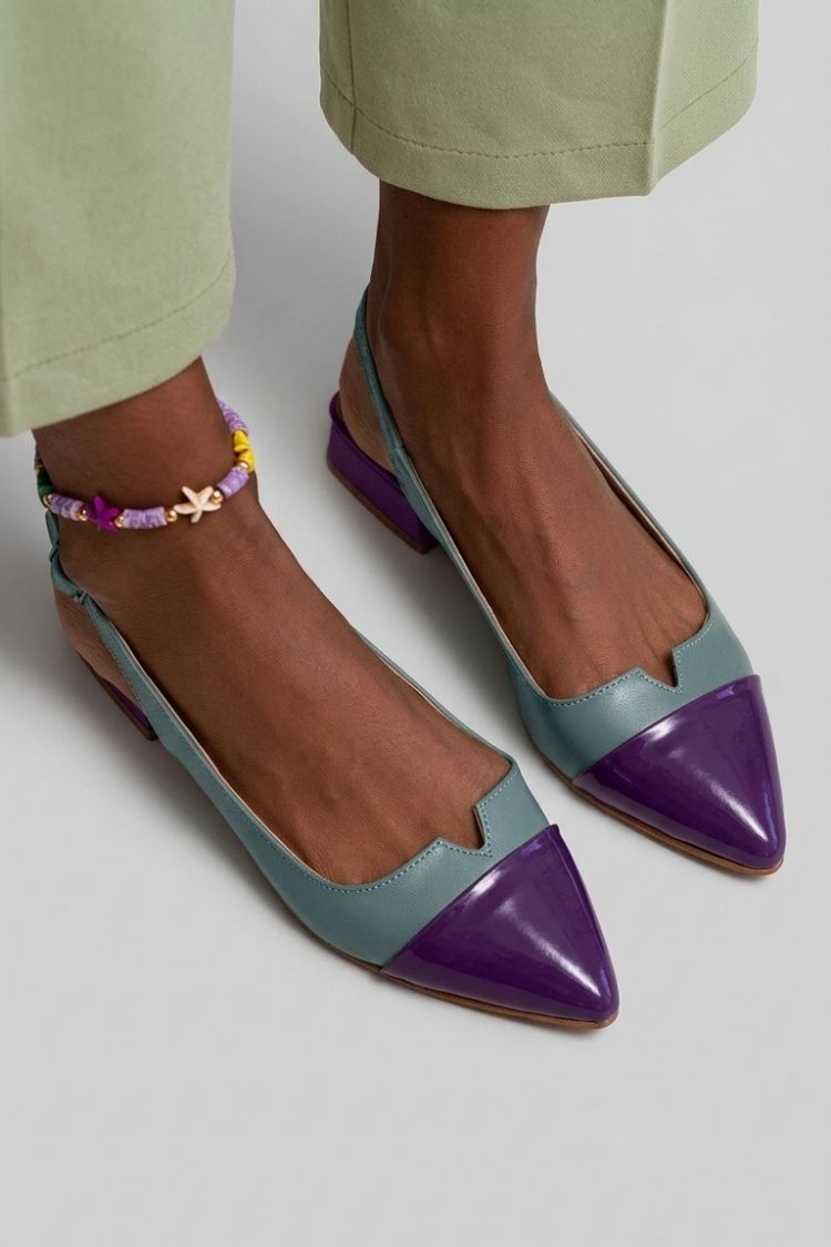 Ballerinas Slingback mit Cut-Out, Farbblockdesign, spitzer Kappe und Schnalle