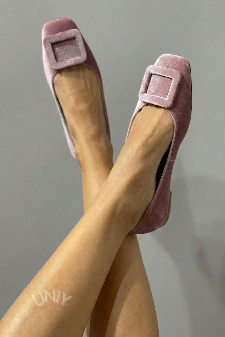 Velsche Ballerinas mit quadratischer Spitze und Schnalle
