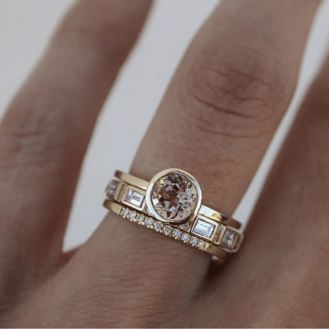Bague vintage en or sertie de zircons