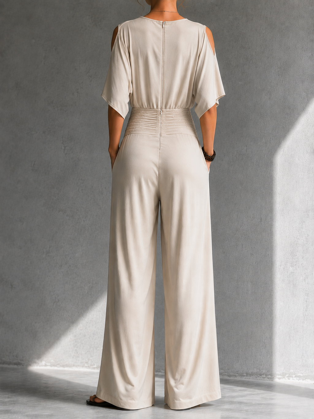 Alessia™ | Elegant jumpsuit with open shoulders