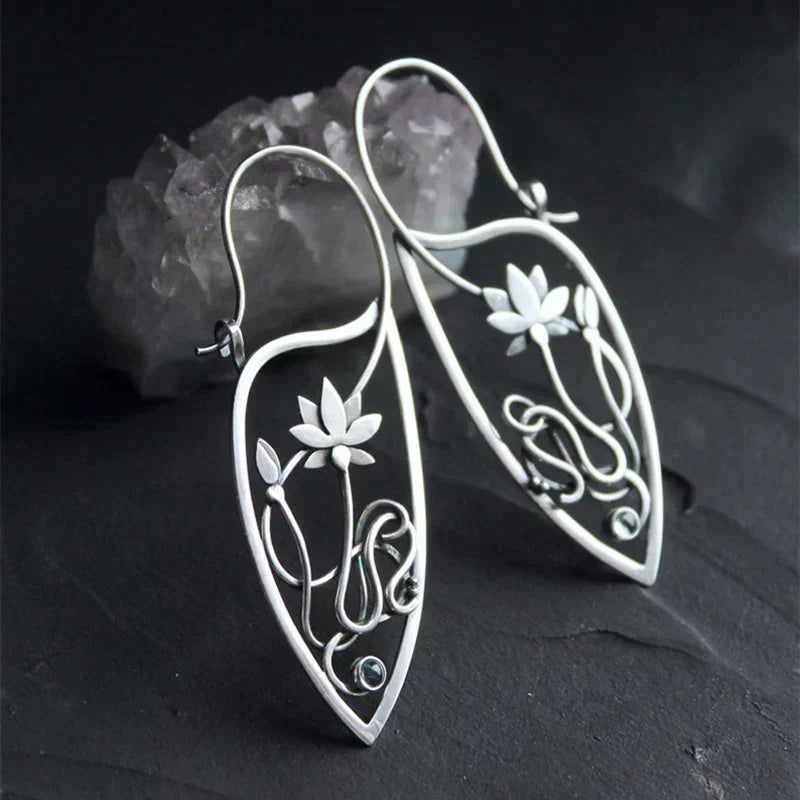 Sterlingsilber Ohrringe mit Lotusblumen-Motiv