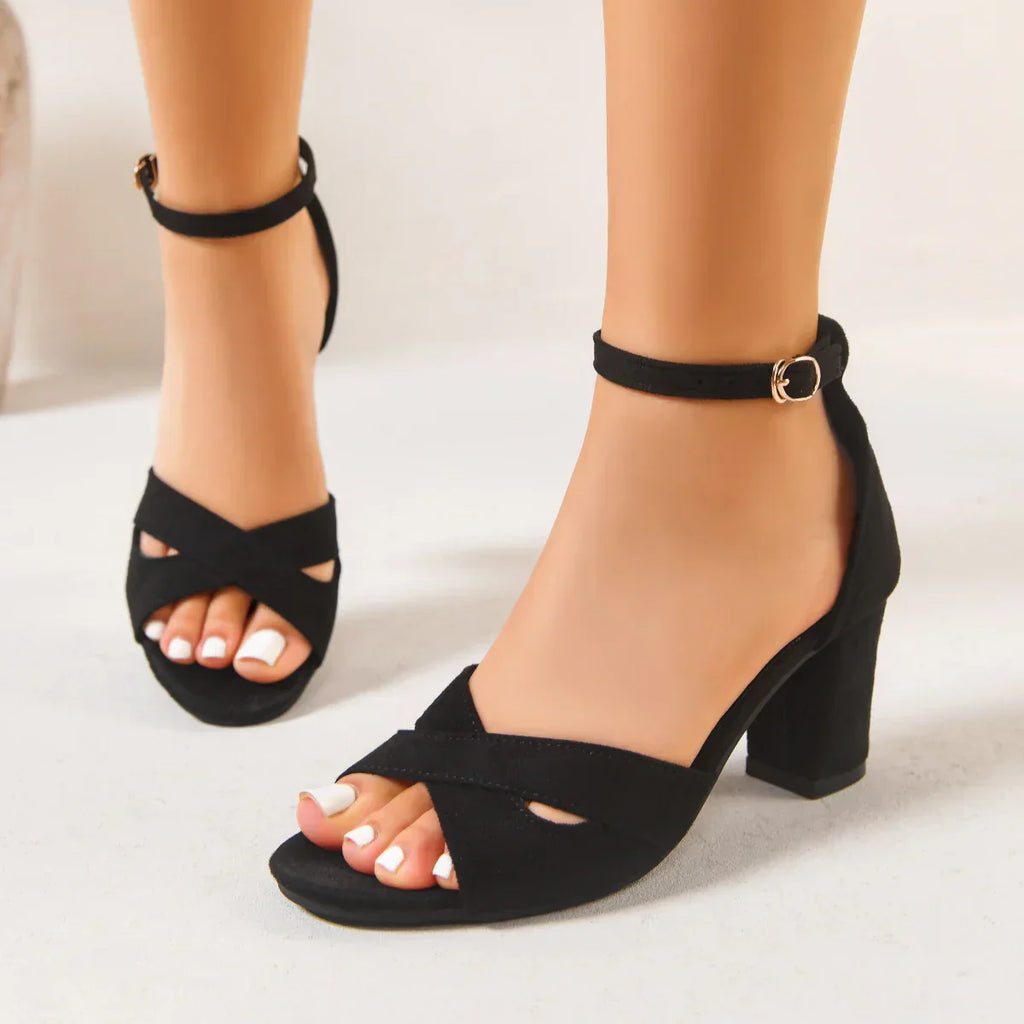 Magdalena | Elegant orthopedic high heels for comfort and style