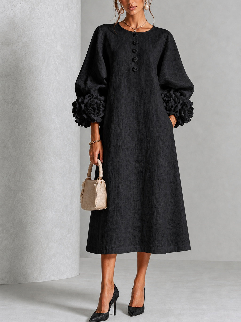 Capucine | Midi-Kleid mit Puffärmeln und floralen Knöpfen