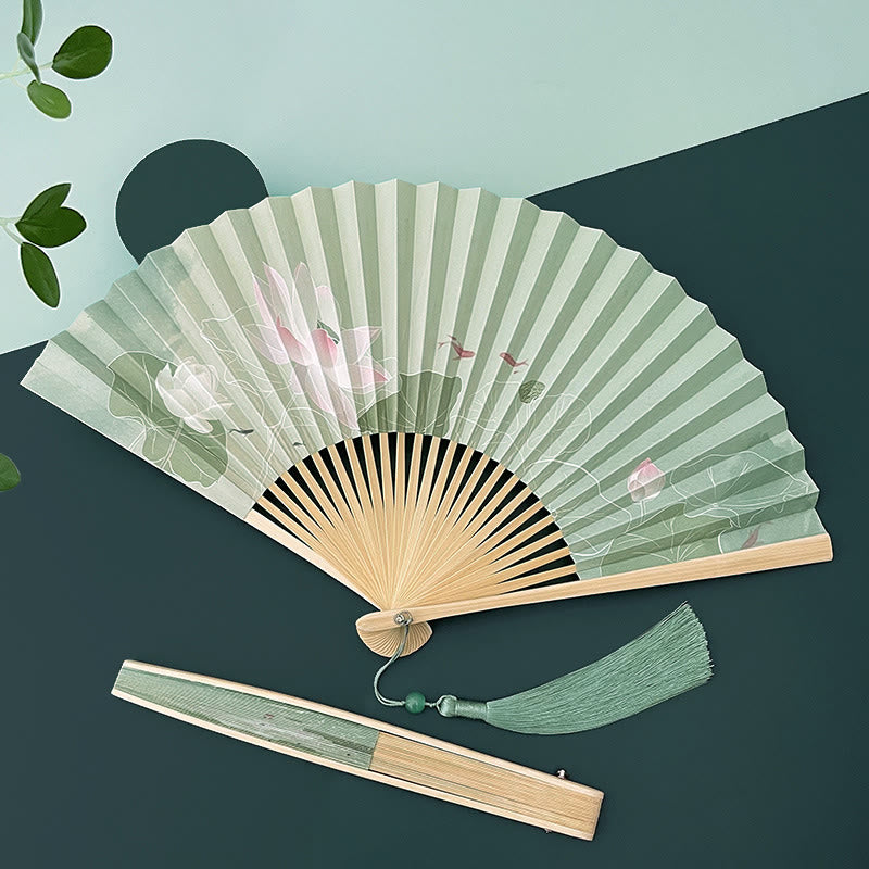 Handgefertigter Papier-Bambus-Faltfächer mit Buddha-Steinen, Lotusblumen, Blättern und Koi-Fischen