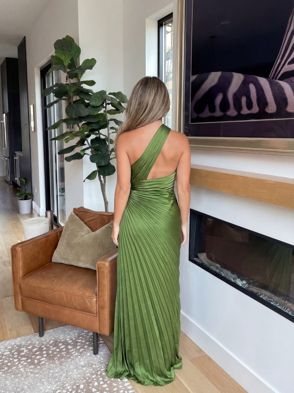 Aurelia | Ein-Schulter Faltenkleid für Damen