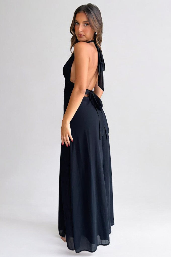 LILLI | Elegantes Neckholder-Maxikleid mit Hohem Schlitz