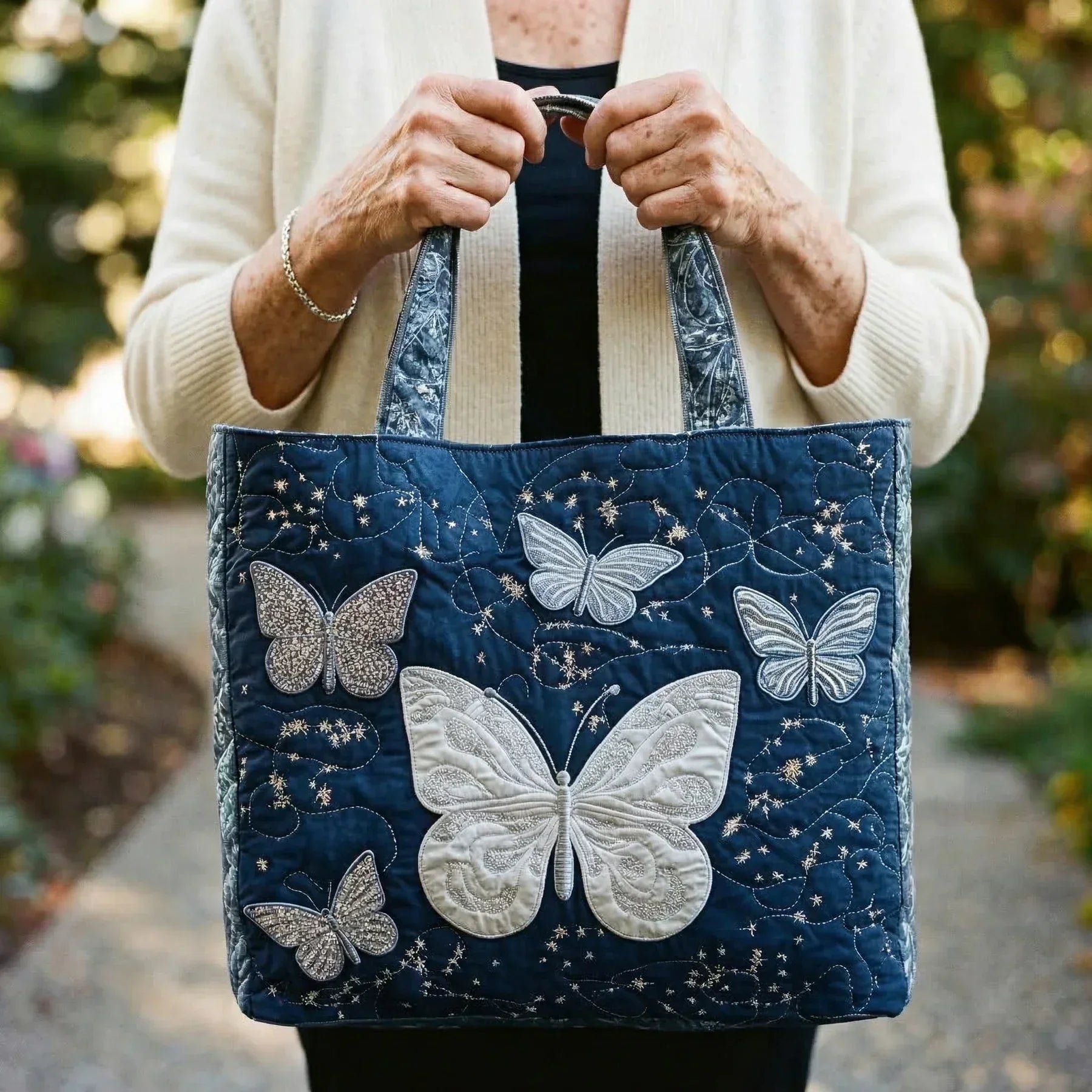Reagan | Handcrafted bag with casual fit