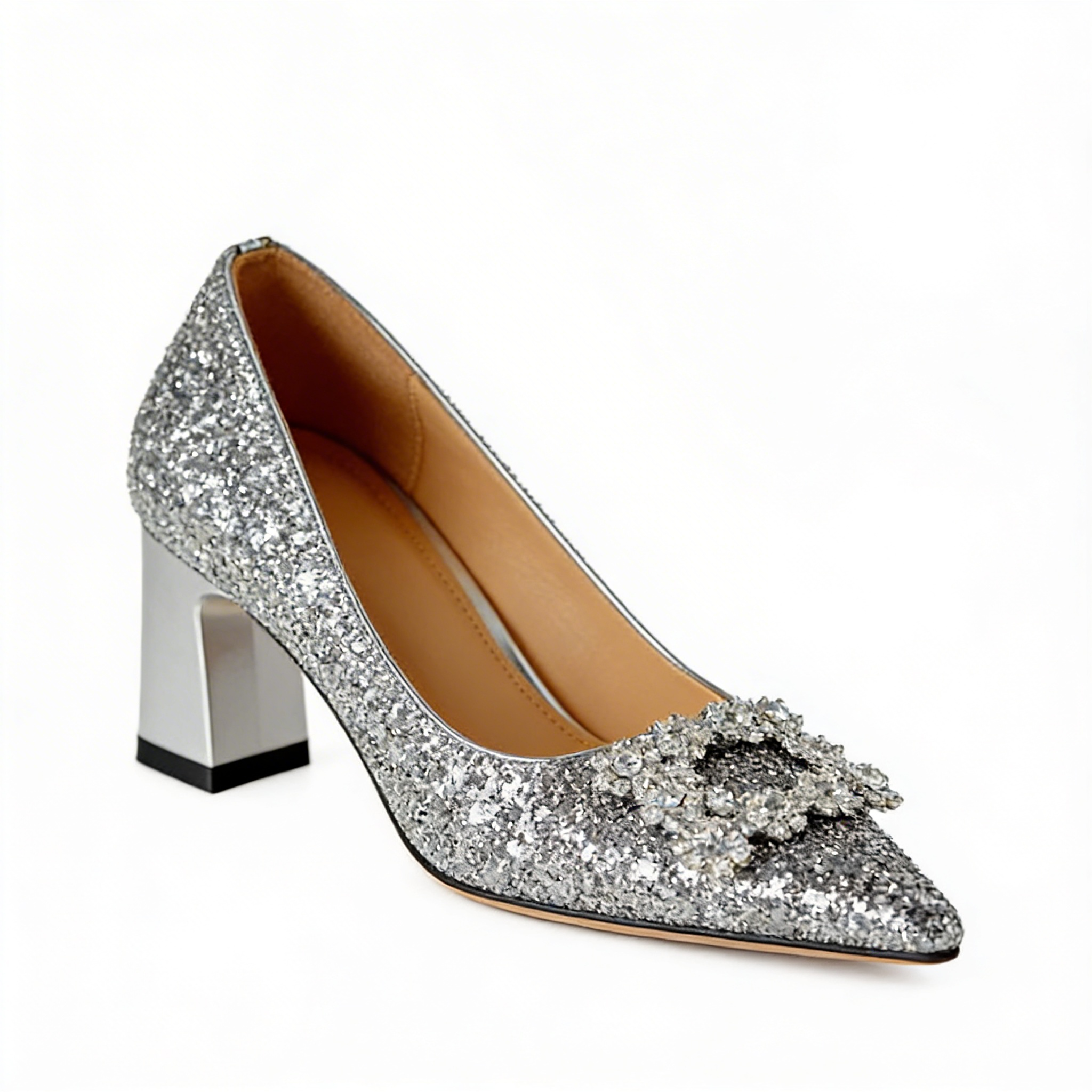 Magdalena | Orthopedic member with brocade accents
