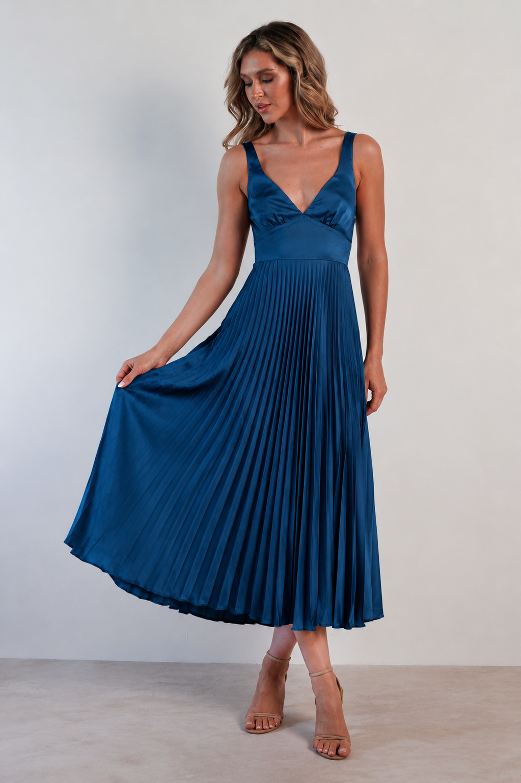 MALKA | Elegantes Maxikleid mit Sanftem Fall