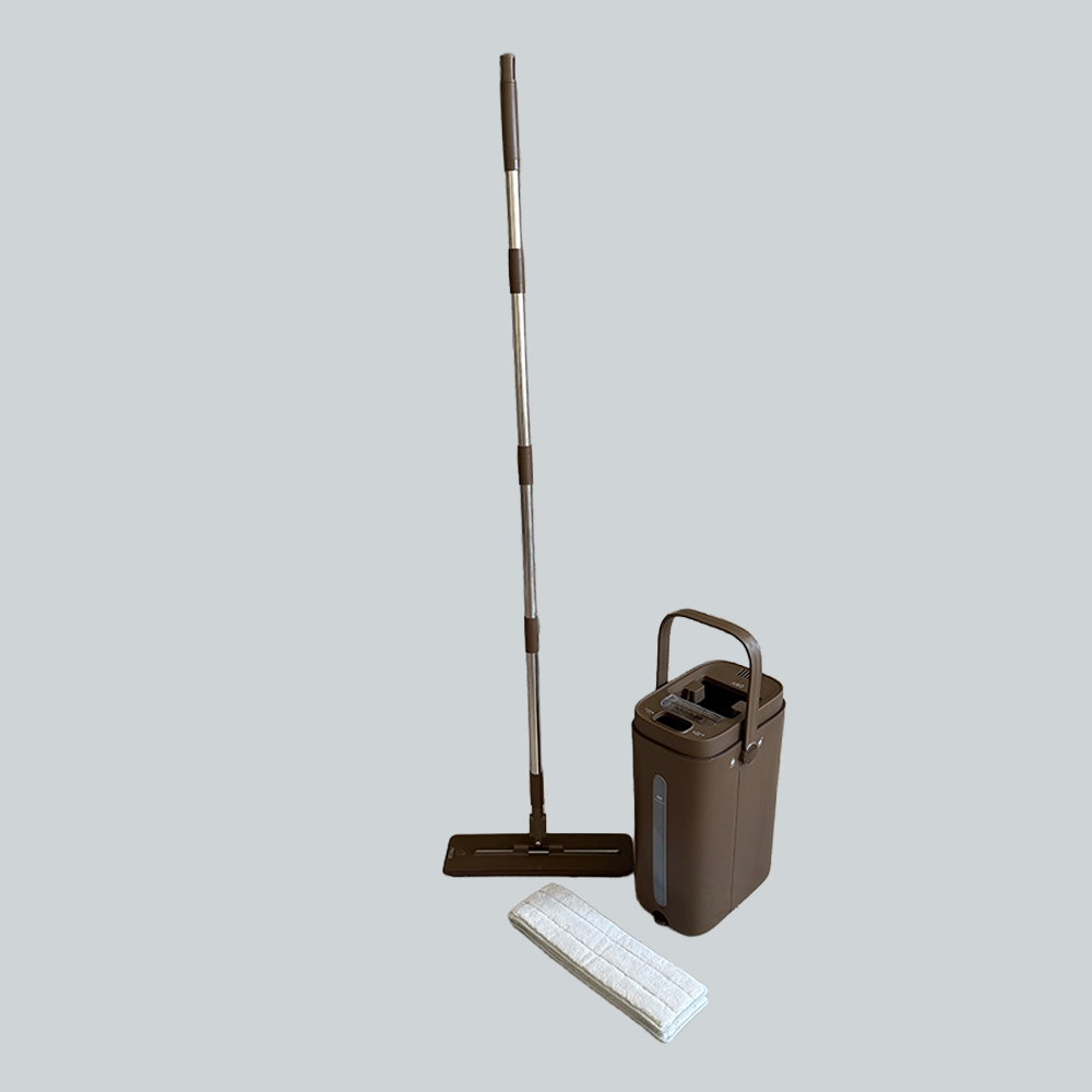 Clean Water Mop™ — The Mop That Keeps Dirty Water Separate