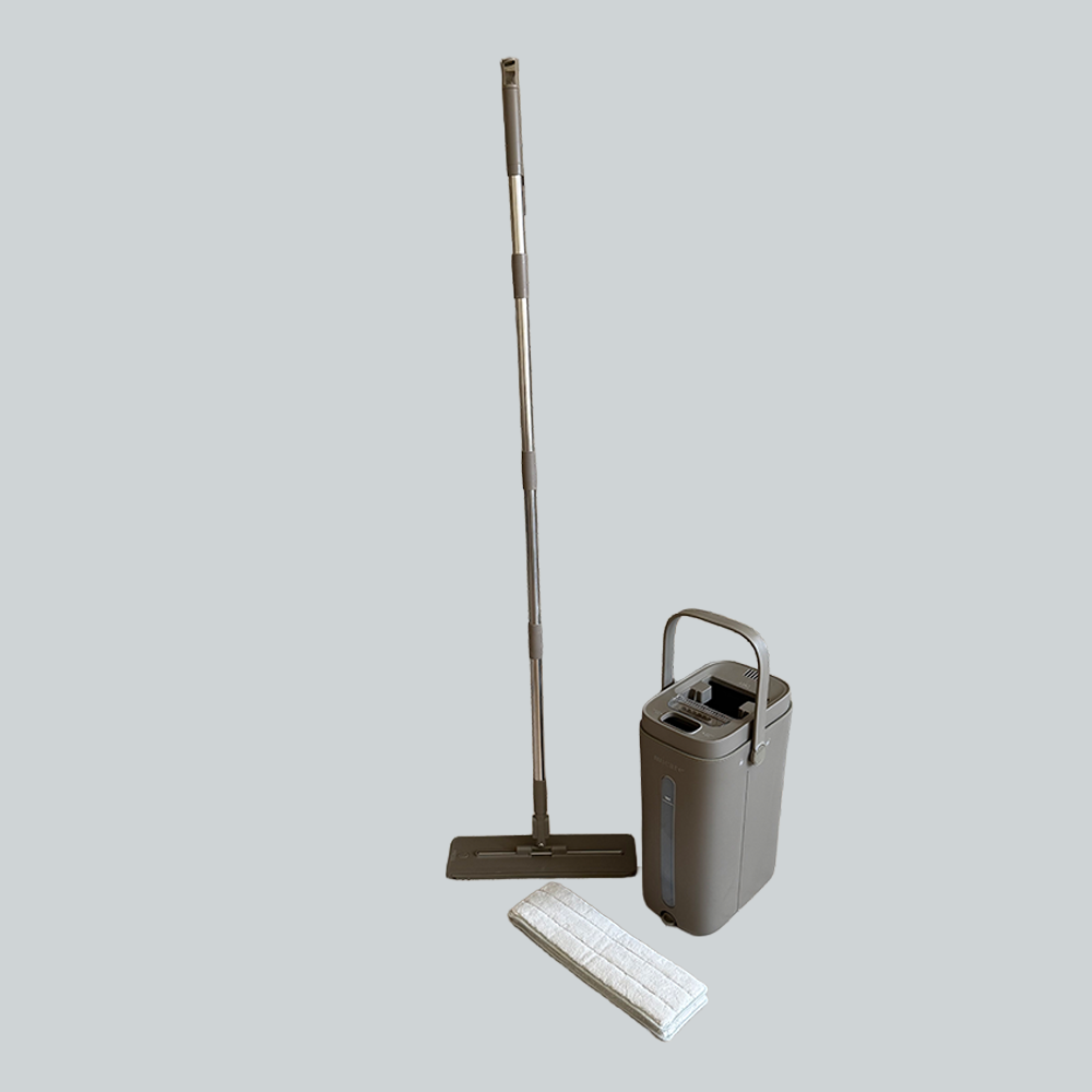 Clean Water Mop™ — The Mop That Keeps Dirty Water Separate